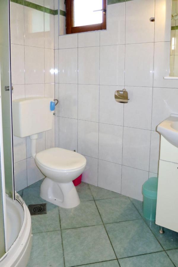 Holiday Home Camp Marko - Roz338 By Interhome Zečevo Eksteriør bilde